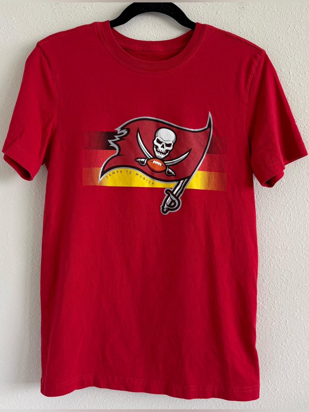NFL Buccaneers shirt